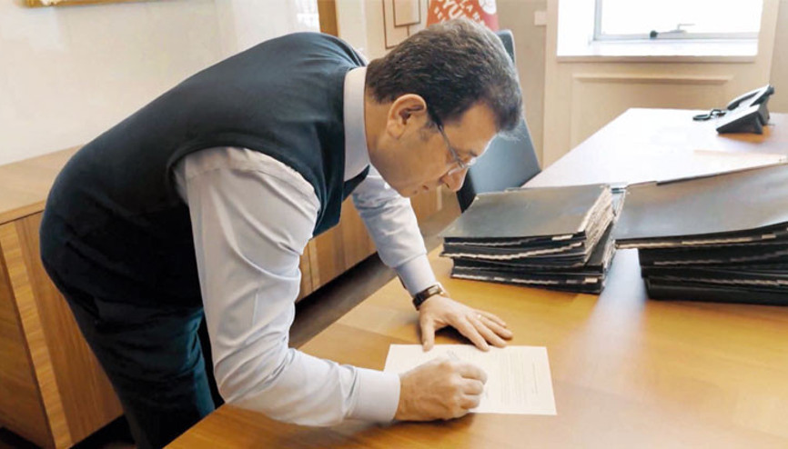 İmamoğlu’ndan adaylık imzası