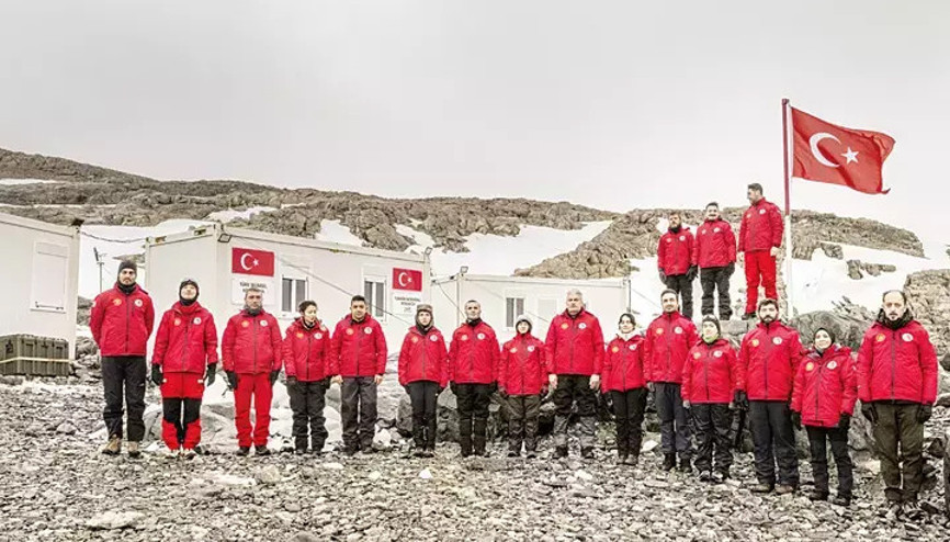 Antarktika Türk Bilimsel Araştırma Kampında çalışmalar başladı