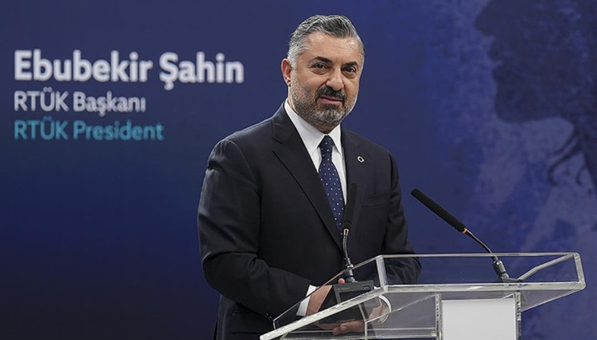 RTÜK Başkanı Şahinden yayını durdurulan Şakir Paşa Ailesi: Mucizeler ve Skandallar dizisine ilişkin açıklama RTÜK Başkanı Şahinden yayını durdurulan Şakir Paşa Ailesi: Mucizeler ve Skandallar dizisine ilişkin açıklama