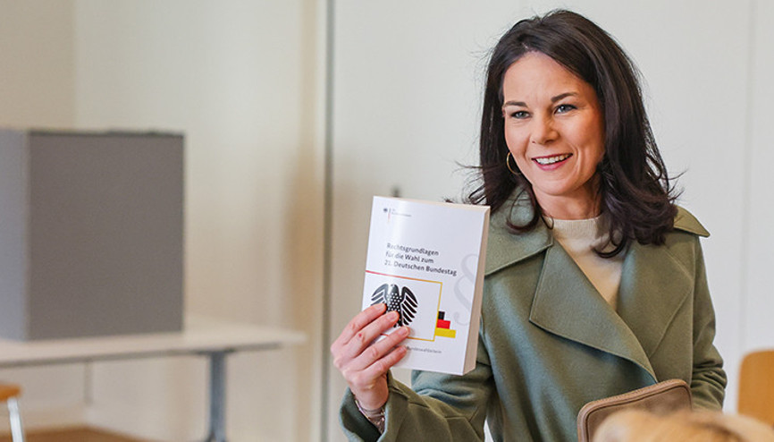 Güçlü bir hükümete ihtiyacımız var