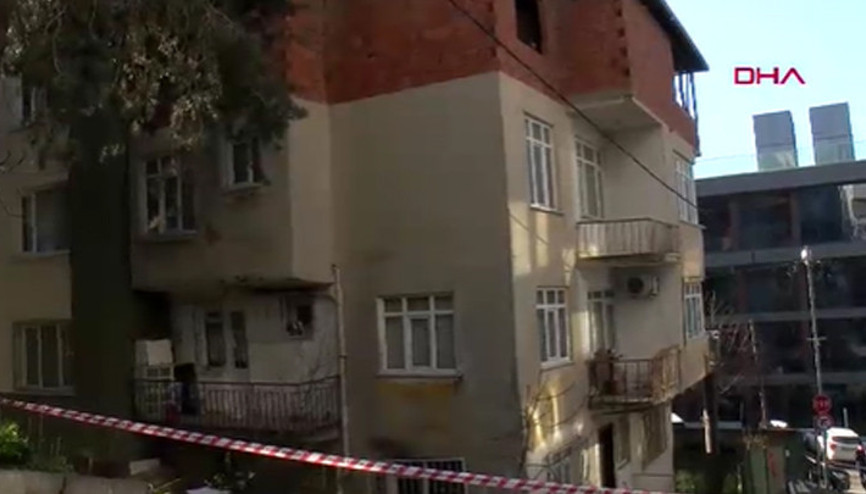 Pendikte duvarlarından ses gelen 4 katlı bina tahliye edildi