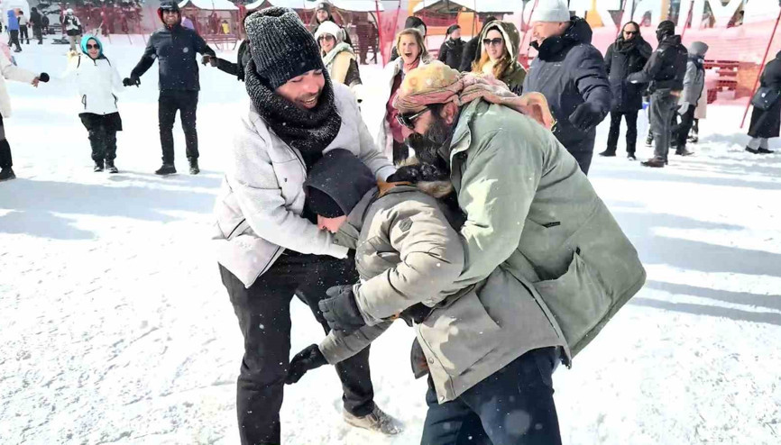 Karın tadını bu kez gazeteciler çıkardı