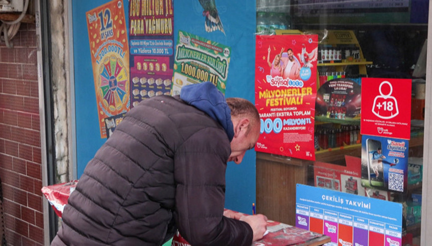 Çılgın Sayısal Loto’da büyük ikramiye yine devretti 627 milyon TL’yi aşarak Türkiye şans oyunları tarihinin en yüksek tutarına ulaştı