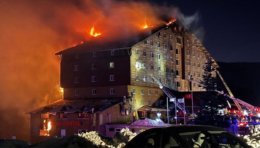 Kartalkaya Kayak Merkezindeki Otel Yangınını Araştırma Komisyonu, AFAD yetkililerini dinledi Kartalkaya Kayak Merkezindeki Otel Yangınını Araştırma Komisyonu, AFAD yetkililerini dinledi