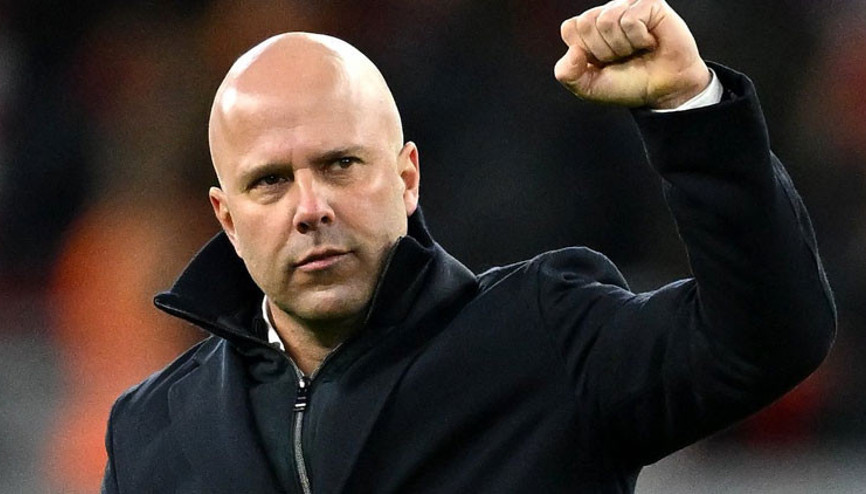 Liverpool Teknik Direktörü Arne Slota 2 maç ceza