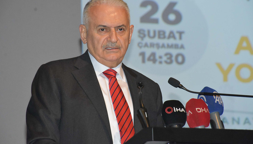 Binali Yıldırım: Erdoğanın tekrar cumhurbaşkanı adaylığının yolu açılmalı