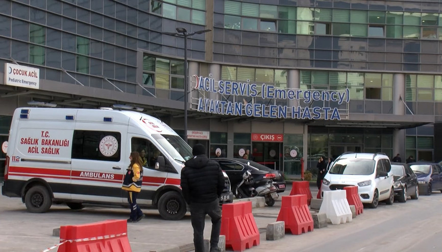 İstanbul - Oyuncu Naşit Özcan beyin kanaması geçirdi İstanbul - Oyuncu Naşit Özcan beyin kanaması geçirdi