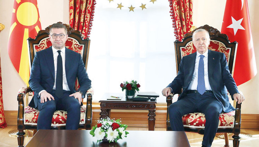 Üsküp’le sıcak buluşma