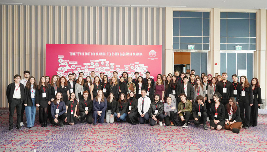 Üstün başarı bursiyerleri belli oldu Üstün başarı bursiyerleri belli oldu