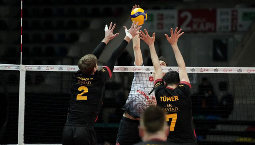 Galatasaray HDI Sigorta, Ziraat Bankkart karşısında set alamadı