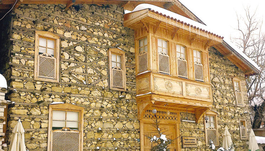 Düğmeli evler tarih oluyor