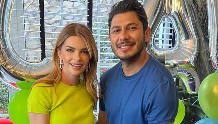 Kıskanç birisi değilim, artık kadınlar erkeklere yazıyor Kıskanç birisi değilim, artık kadınlar erkeklere yazıyor