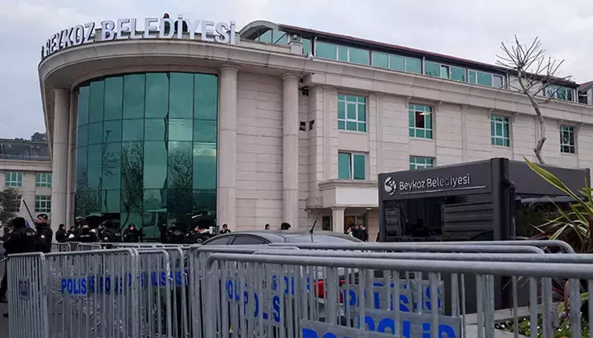 İstanbulda Beykoz Belediye Başkanı Alaattin Köseler mahkemeye sevk edildi