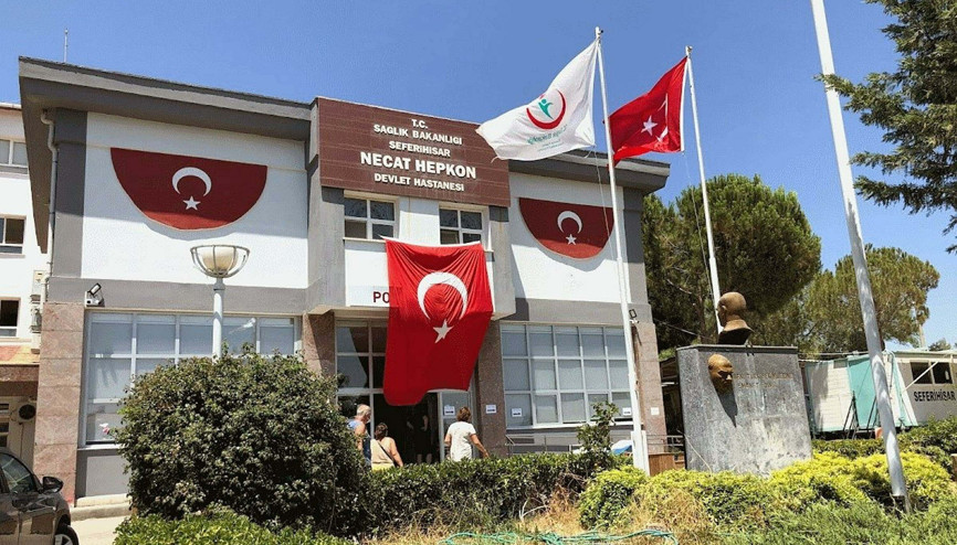 İzmirde usulsüz sağlık raporu düzenleyenlere operasyon; 11 gözaltı İzmirde usulsüz sağlık raporu düzenleyenlere operasyon; 11 gözaltı