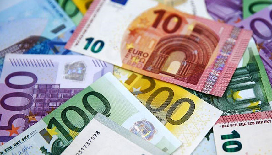 ECB üç temel politika faizini düşürdü