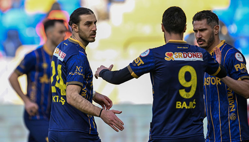 Ankaragücü, Yeni Malatyaspor karşısında farklı galip
