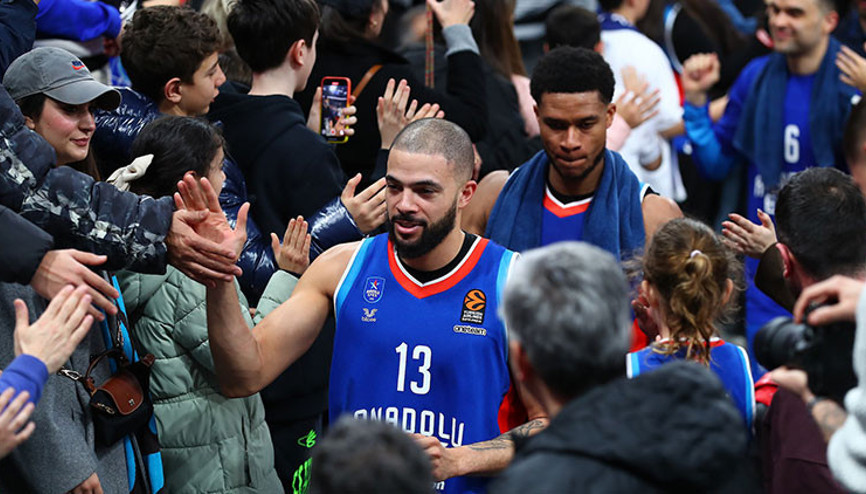 Anadolu Efes, evinde Virtusu ağırlıyor