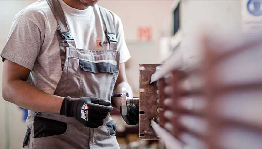 Siparişler düştü Herkesin gözü yeni kurulacak hükümette