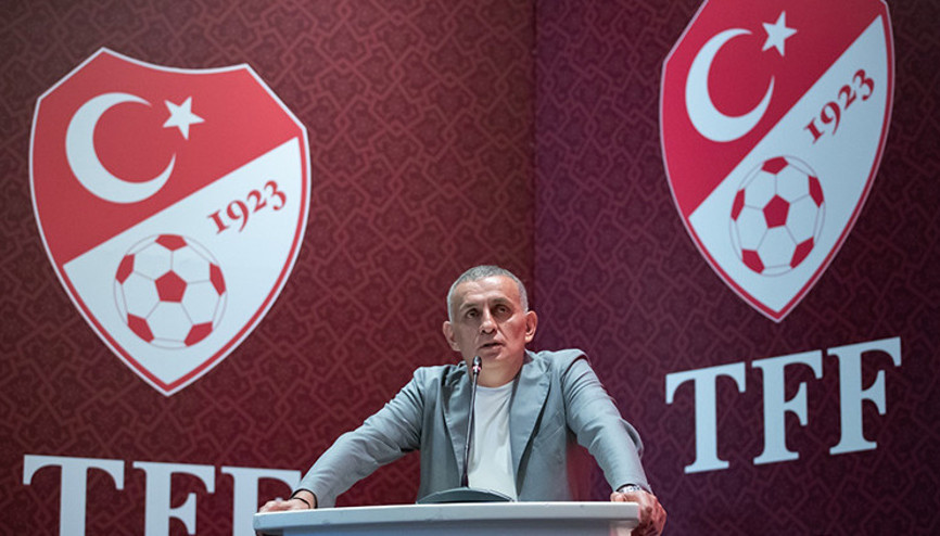 İbrahim Hacıosmanoğlu: Derbileri kadın hakemler yönetsin