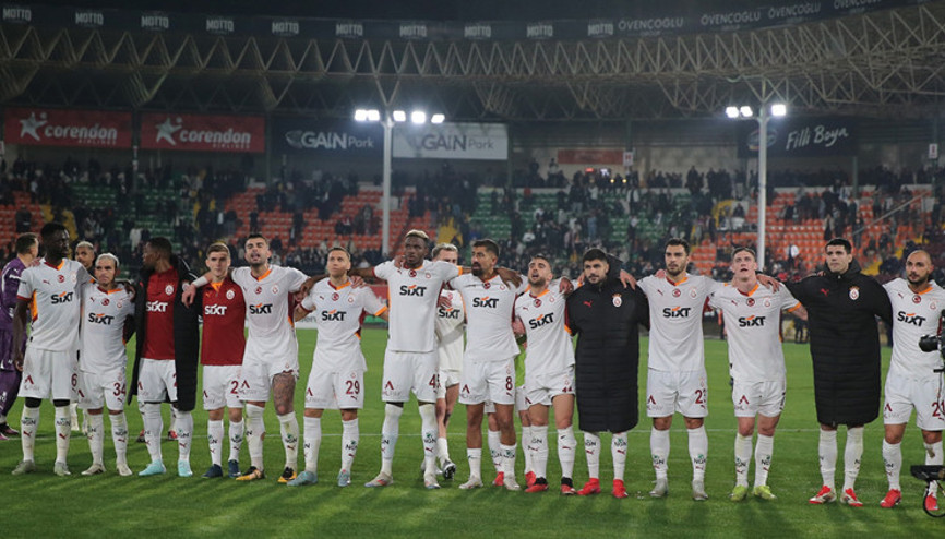 Galatasarayda Ahmed Kutucu cezalı duruma düştü