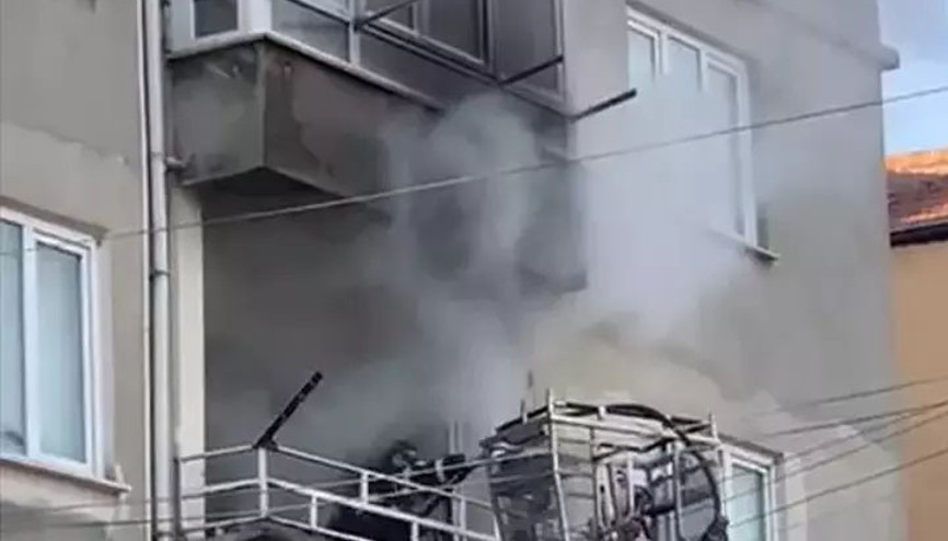 Zonguldakta evde çıkan yangın can aldı: Futbol antrenörü öldü