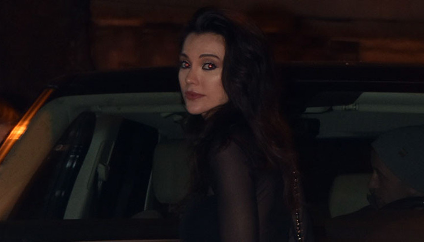 Tuvana Türkayın eğlence gecesi