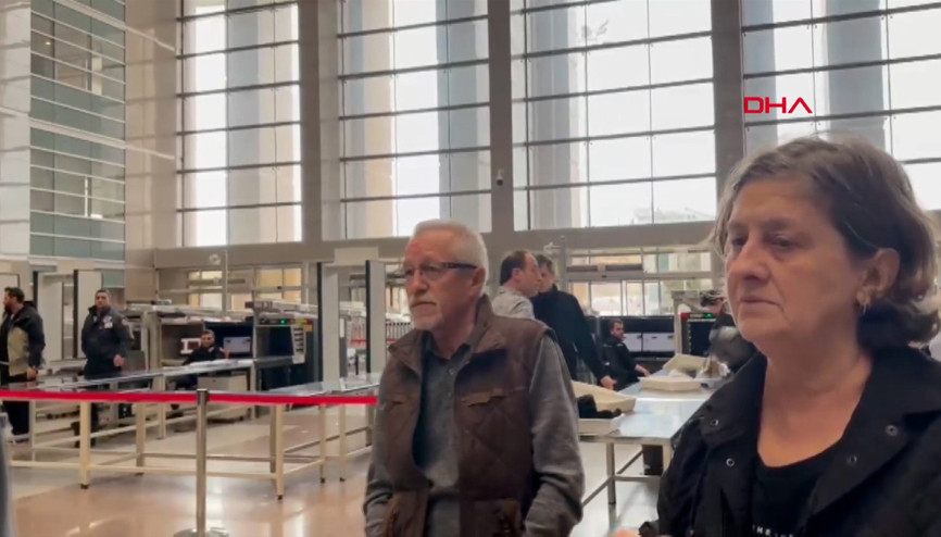 Ece Gürelin annesi ve babası İstanbul Adalet Sarayına geldi