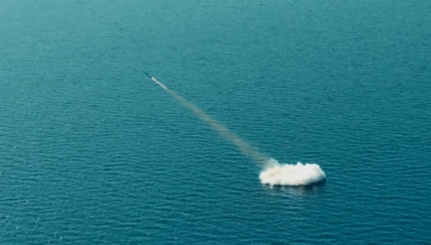 Denizaltından ateşlenen ATMACA, başarıyla uçuşunu gerçekleştirdi