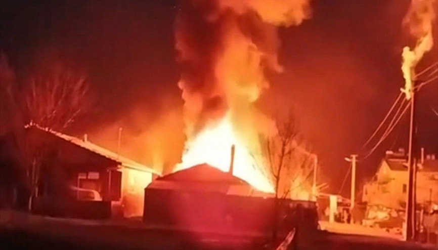 Sakaryada ev yangını: Ev, komşularını öldüren baba ile oğluna ait olduğu ortaya çıktı