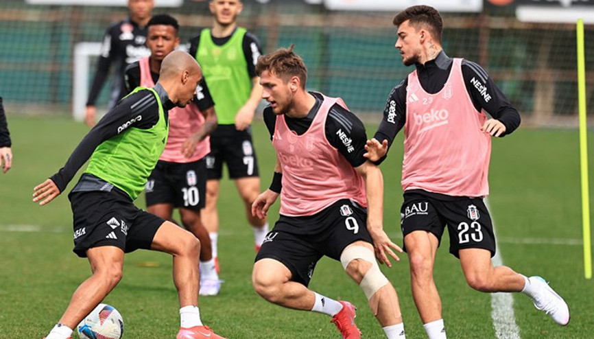 Beşiktaşın Konyaspor maçı kadrosunda 4 eksik