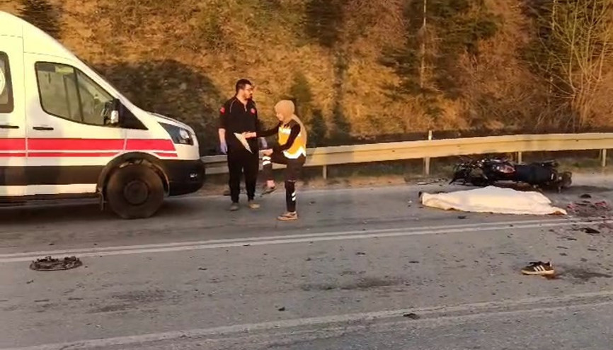 Kamyonet ile motosikletin çarpıştığı kazada ölü sayısı 2’ye çıktı