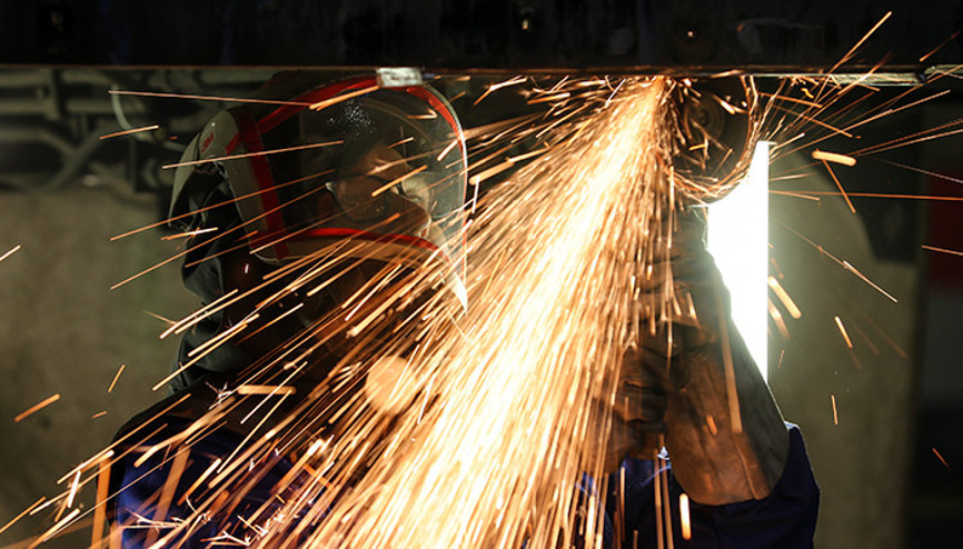 Dev şirketler yurt dışına kaçıyor