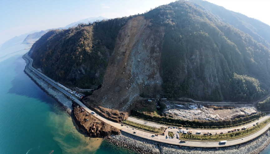 Uzman isimden Karadenize eriyen kar uyarısı: Toprak ağırlığı arttı