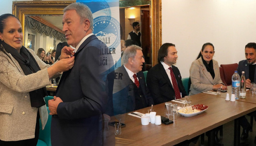 Hulusi Akar, Avrupalı Kayserililerle buluştu