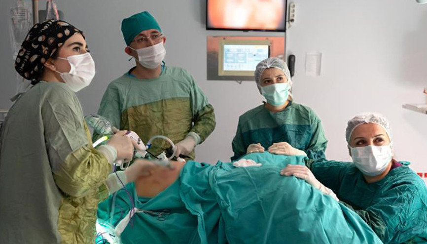 İlk başta kilo aldığını sandı; hastaneye gidince öğrendiği gerçekle şok oldu | 3 saatlik operasyonla alındı