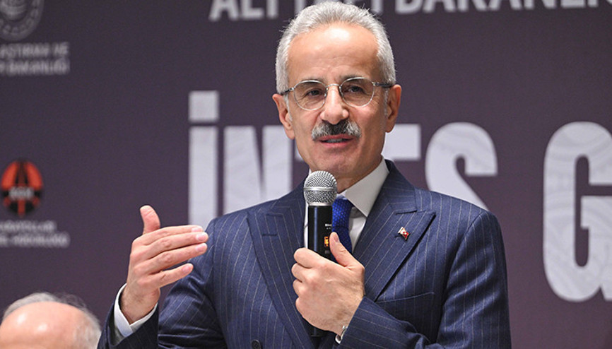 Bakan Uraloğlu: 100 küsur ülkeye ihracat yapıyoruz Bakan Uraloğlu: 100 küsur ülkeye ihracat yapıyoruz