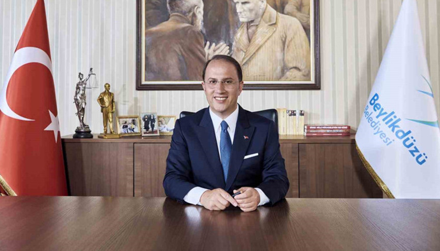 Mehmet Murat Çalık kimdir, neden gözaltına alındı Beylikdüzü Belediye Başkanı Mehmet Murat Çalık nereli, kaç yaşında Kariyeri ve biyografisi