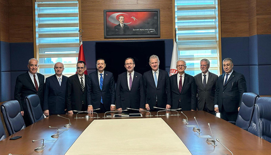 Kasapoğlu’ndan İZTO’ya tam destek Kasapoğlu’ndan İZTO’ya tam destek