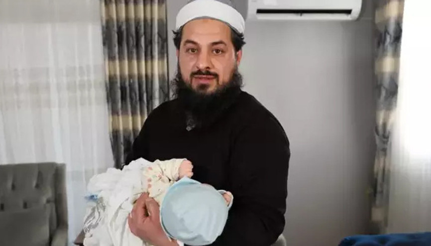 Adanada bebekten topuk kanı alınmasına izin vermeyen babaya idari para cezası talebi