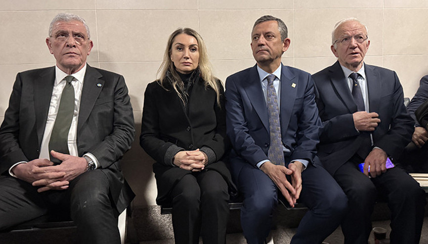 CHP Genel Başkanı Özel adliyede konuştu: Silivriyi aklımızdan geçirmek istemiyoruz