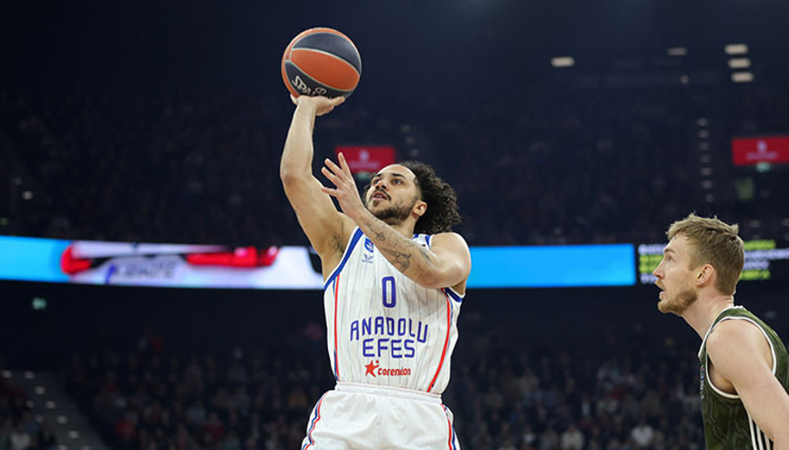 Anadolu Efes, yarın Baskoniayı konuk edecek