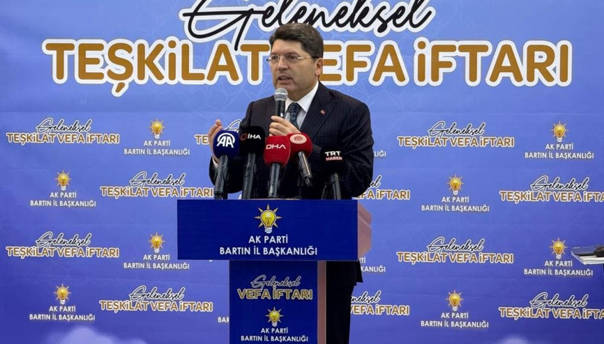 Bakan Tunçtan Özele: Bilir kişi rapor geldi, rapor karşısında susuyorsanız o zaman ikiyüzlüsünüz