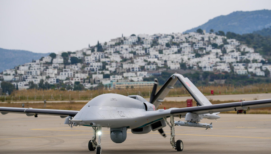 Bayraktar TB3 SİHA’dan süpersonik füzeyle tam isabet