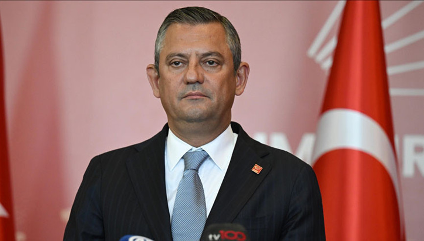 Hem iktidar hem muhalefetten küfre tepki yağdı Hem iktidar hem muhalefetten küfre tepki yağdı