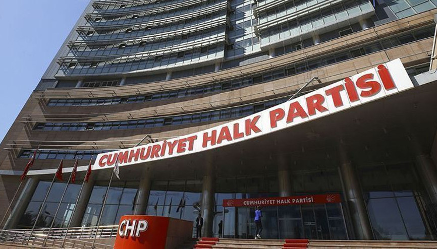 CHP’de kurultaya mahkemeden vize çıktı
