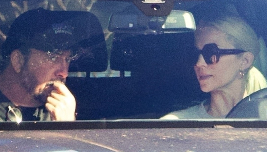 Başka kadından evlilik dışı çocuk yapmıştı... Karısı ünlü şarkıcının ihanetini sineye çekti... Kocamdır, ona bir şans daha veriyorum