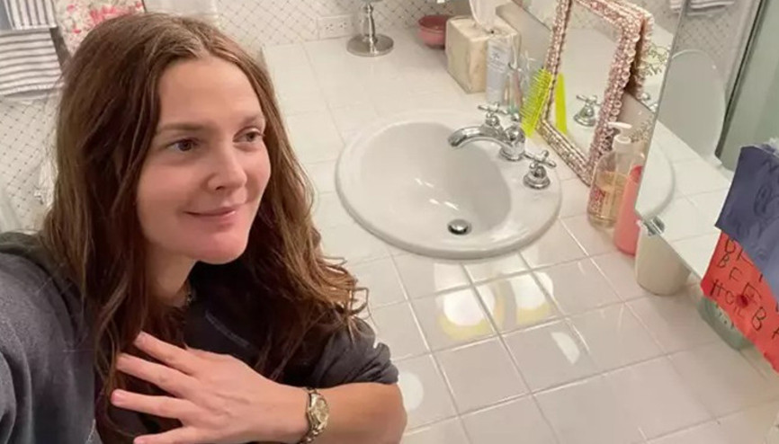 Aşkı internette bile aradı ama bulamadı… Pijamamı giyip televizyon izliyorum