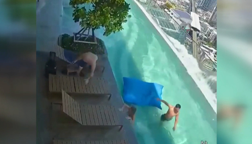 Myanmarda 7,7 ve 6,4 büyüklüğünde deprem Sonsuzluk havuzunda yakalandılar