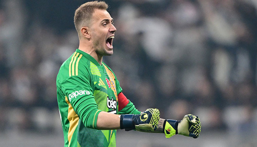 Mert Günok, galibiyetin ardından Solskjaere dikkat çekti: En önemli şey mücadele