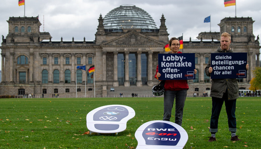 Lobi faaliyetlerine 1 Milyar Euro harcandı Lobi faaliyetlerine 1 Milyar Euro harcandı